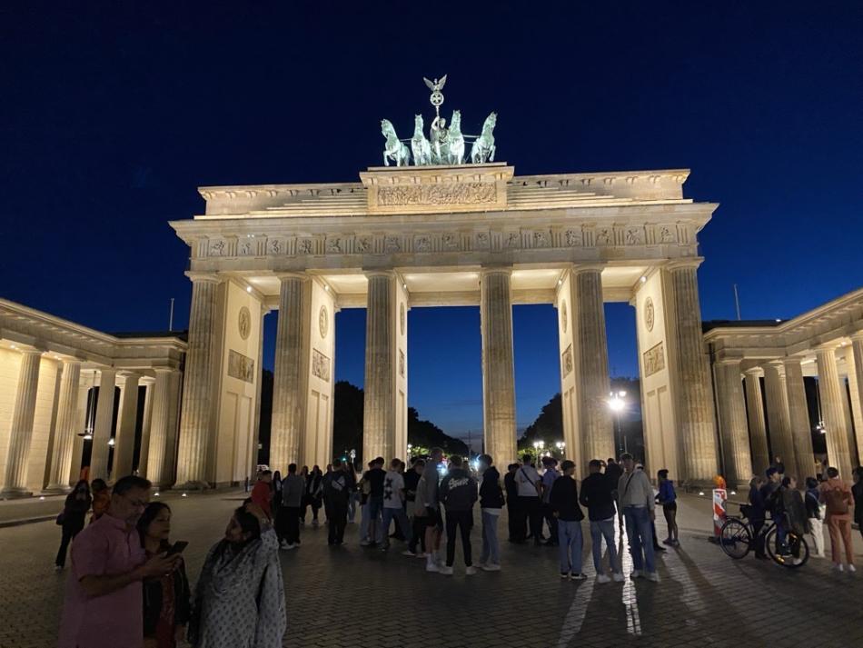 brandenburger_tor_0.jpg